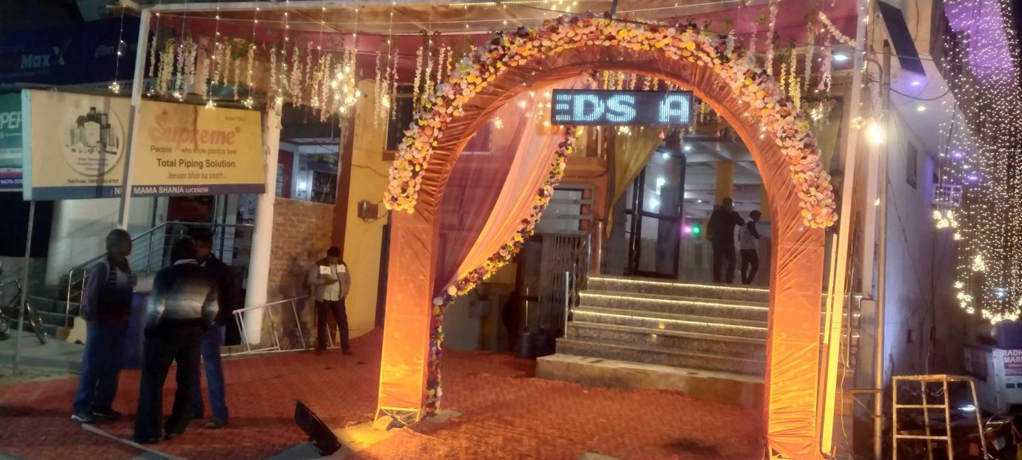 Oyo Hotel Radhe Krishna Marriage Hall Lucknow Exterior foto